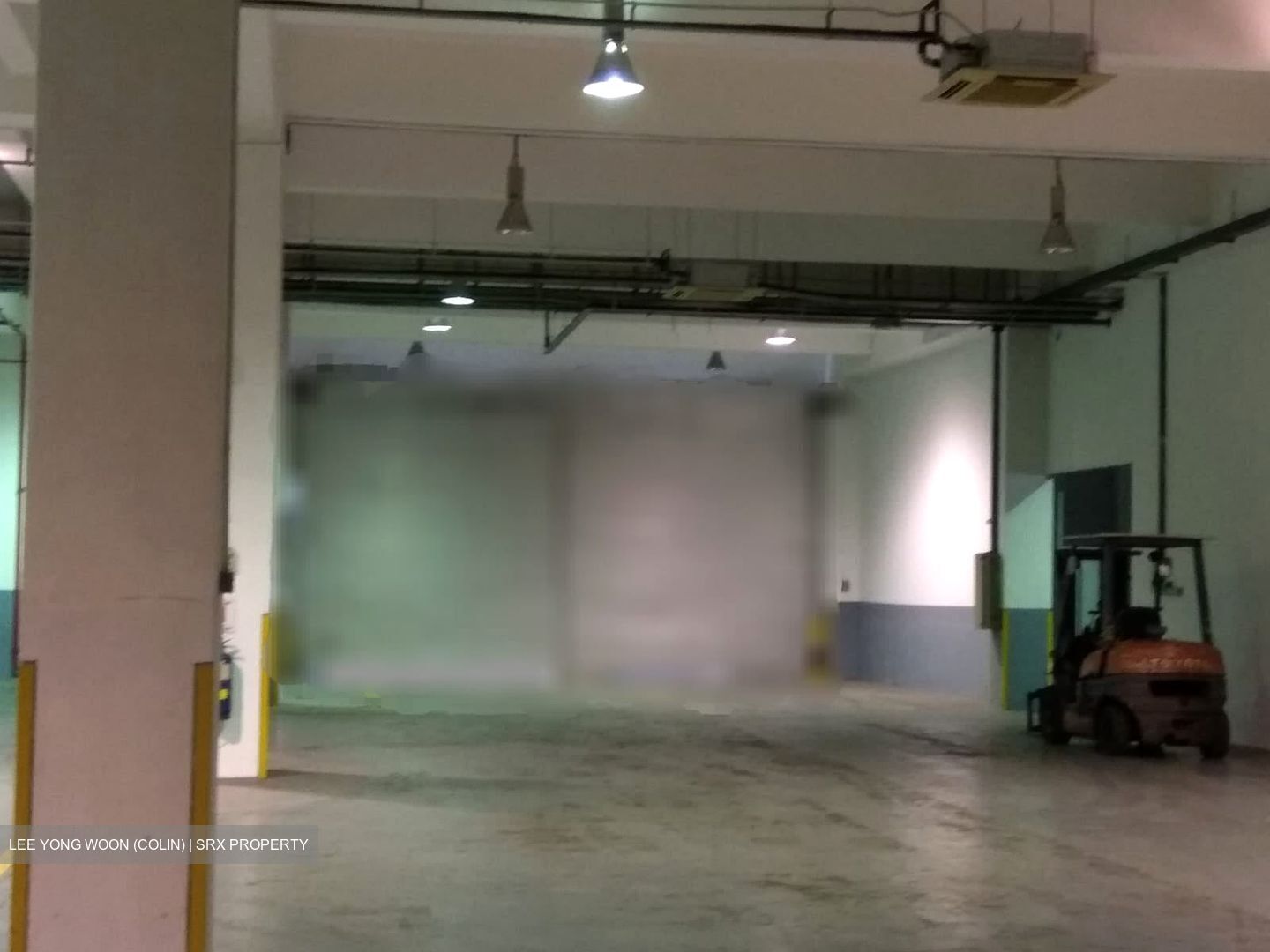 International Road (D22), Warehouse #556665001